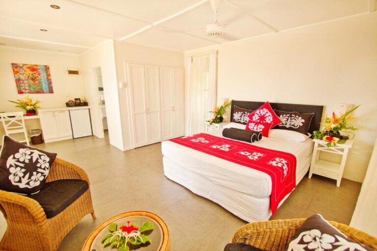 manuia-beach-resort-north-travel