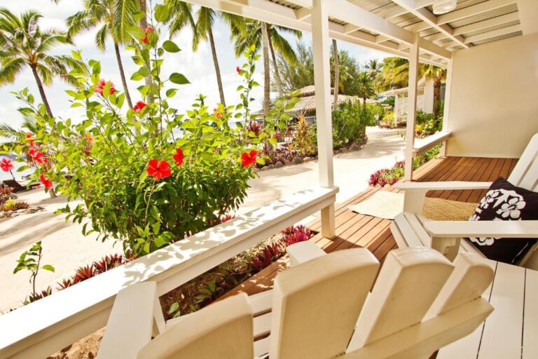 manuia-beach-resort-north-travel