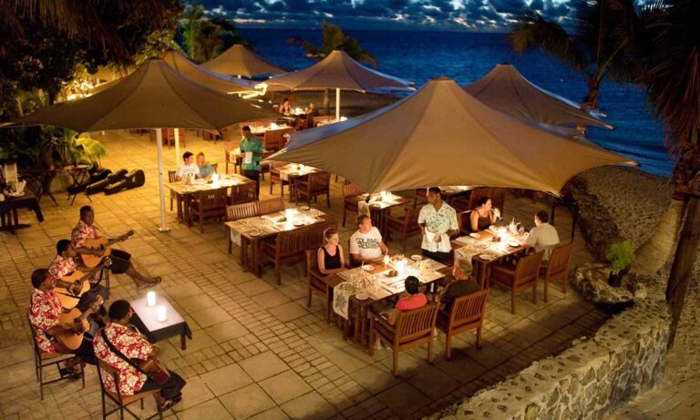 castaway-island-Restaurant-1808-1200x720_37643