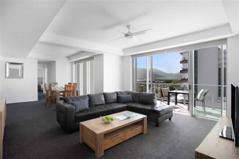 mantra-trilogy-cairns