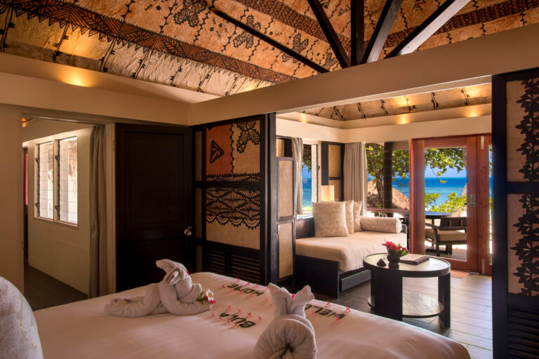 castaway-island-island-fiji-beach-bure10
