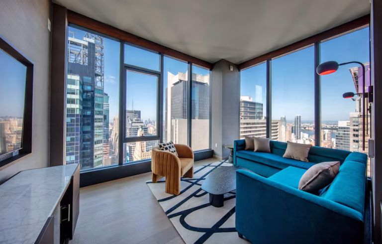 tempo-by-hilton-new-york-times-square-north-travel