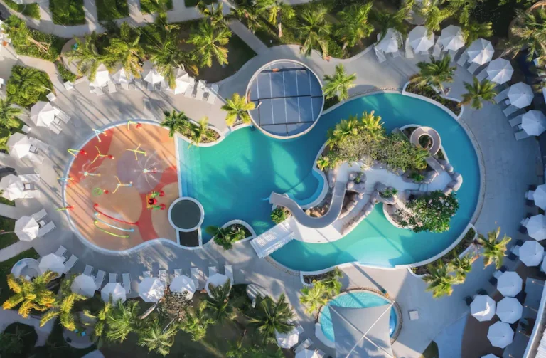 centara-karon-resort-phuket-north-travel