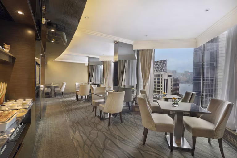 the-kowloon-hotel-north-travel