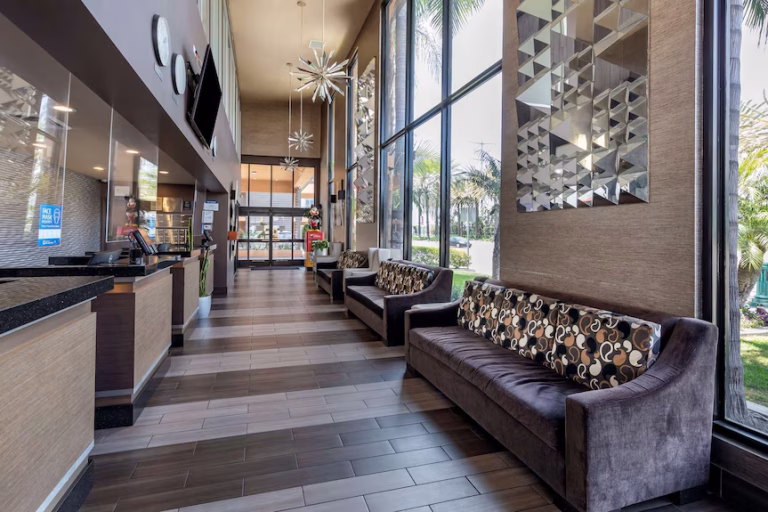 best-western-plus-stovalls-inn-north-travel