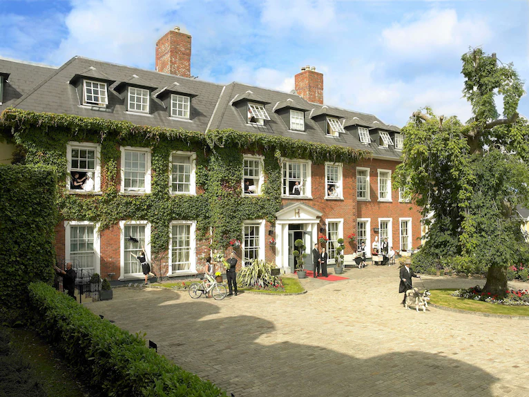 hayfield-manor-north-travel
