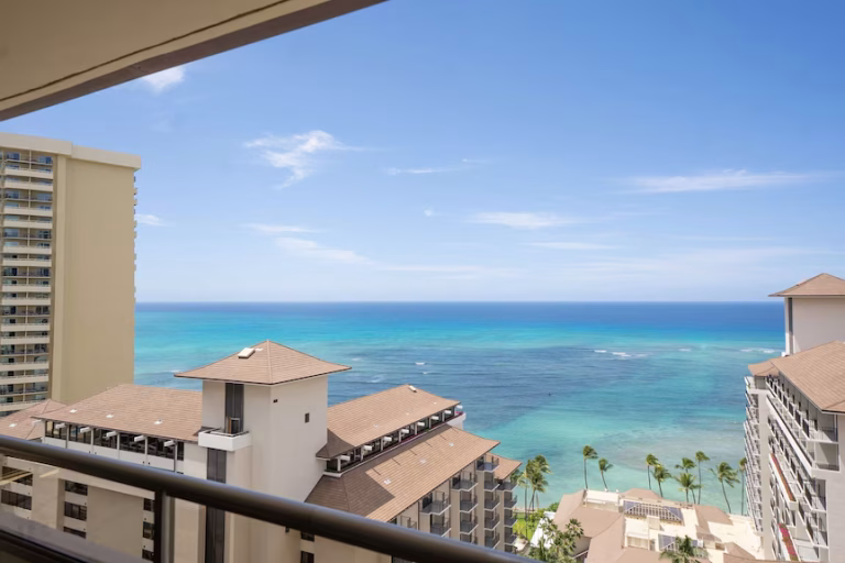 embassy-suites-by-hilton-waikiki-beach-walk-north-travel