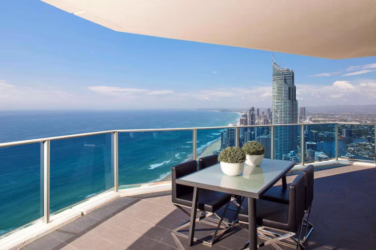 hilton-surfers-paradise-hotel-residences-north-travel