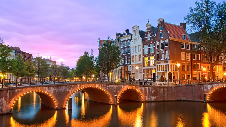 day-1-amsterdam-north-travel