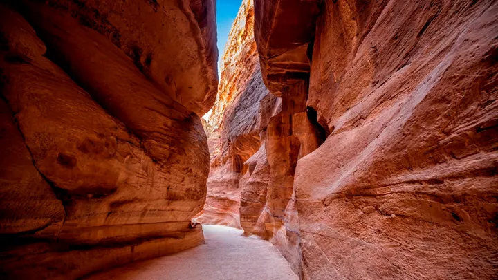 siq-petra-jordan-north-travel