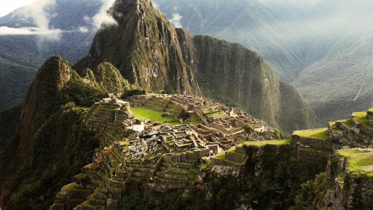 machu-picchu-161549252-800__focusfillwyiwljawiiwimc4wmcismtkymcwxmdgwxq