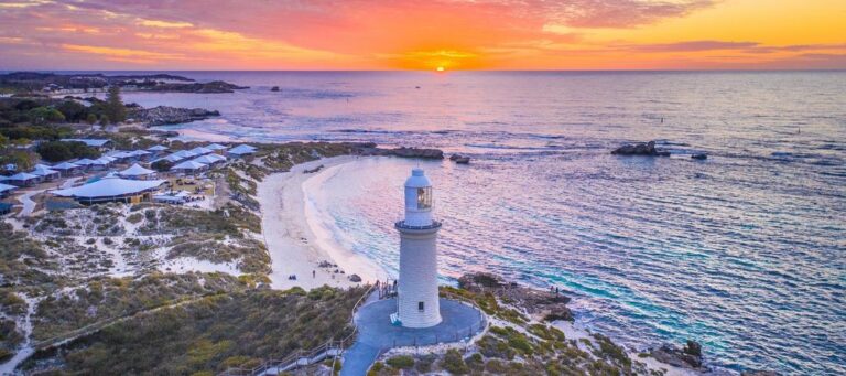 rex-hero-lighthouse-11