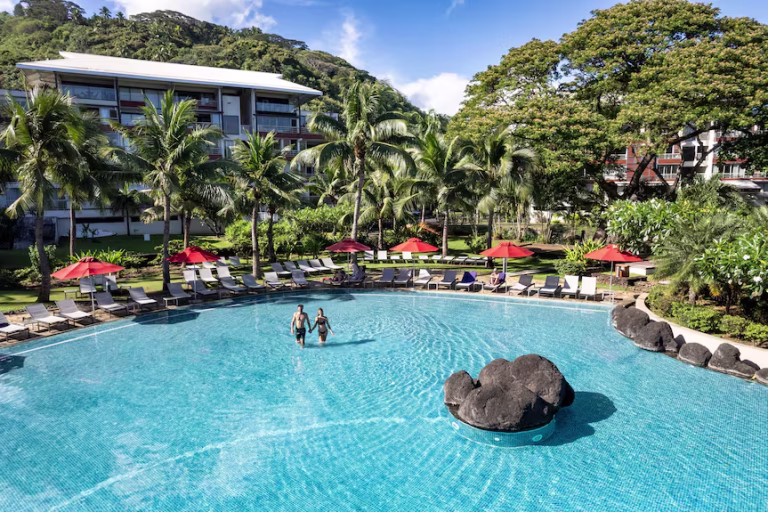tahiti-pearl-beach-resort-spa