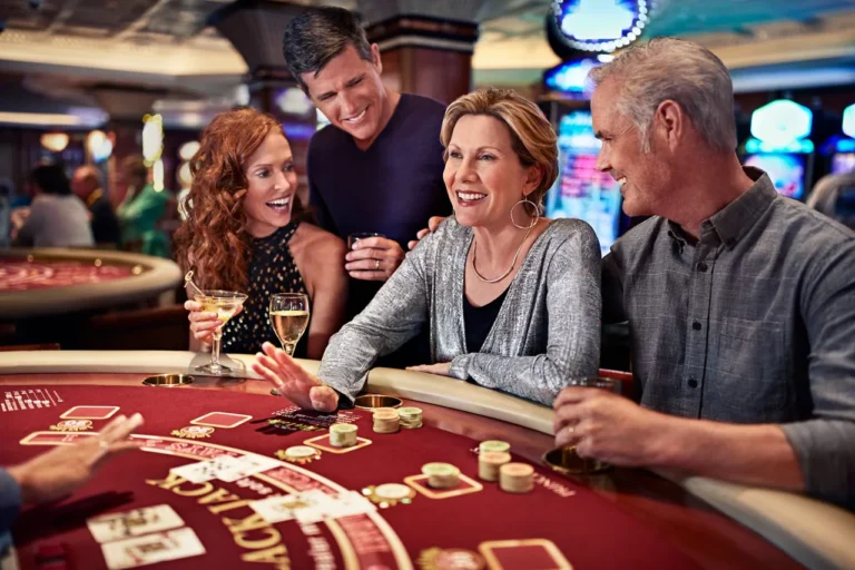 79-day-circle-pacific-roundtrip-sydney-caribbean-princess-guests-at-blackjack-table