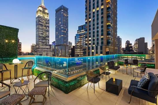 hyatt-centric-times-square-new-york-new-york-brooklyn-bridge-dumbo-walking-tour