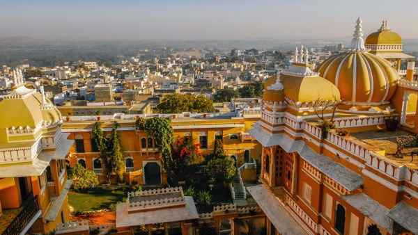 indias-golden-triangle-the-sacred-ganges