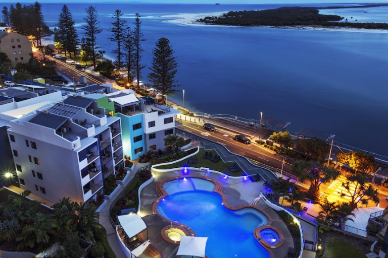 breakfree-grand-pacific-caloundra