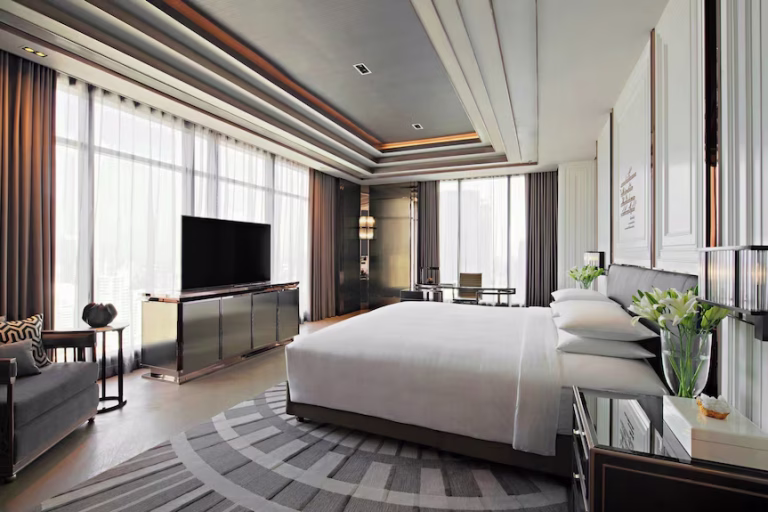 bangkok-marriott-marquis-queens-park