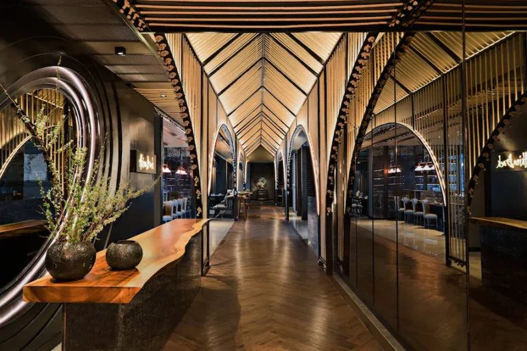 bangkok-marriott-marquis-queens-park