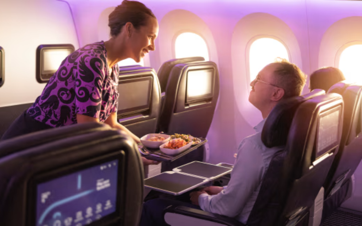 Premium Economy via Singapore Airlines to Europe