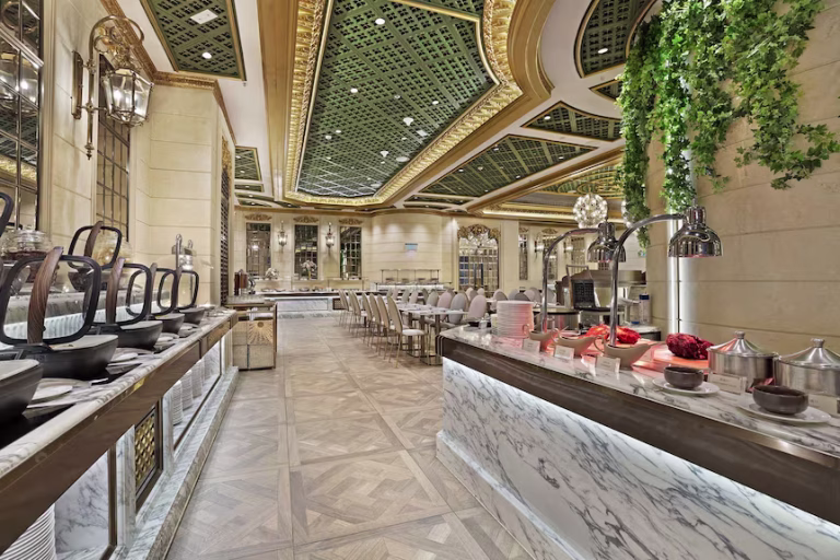 hotel-alexandra