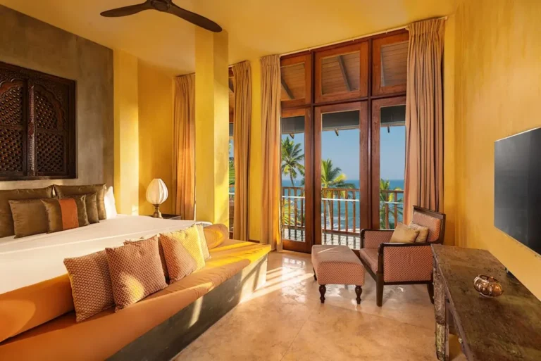 intrepid-travel-galle-jetwing-lighthouse-room-bedroom-light-view