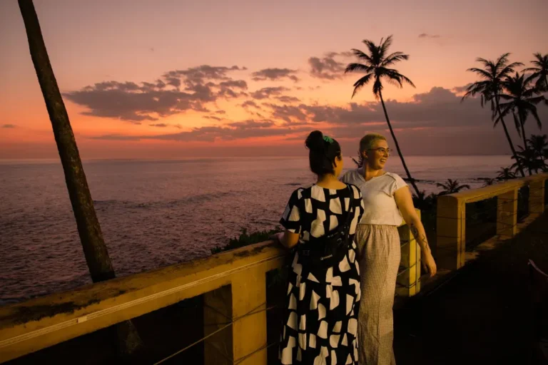 intrepid-travel-sri-lanka-mirissa-beach-sunset-waves-palm-tree-travellers-laura-maz-2