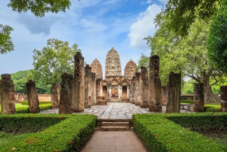 intrepid-travel-thailand-sukhothai-historical-park-wat-sri-sawai-temple-shutterstock-1913796355