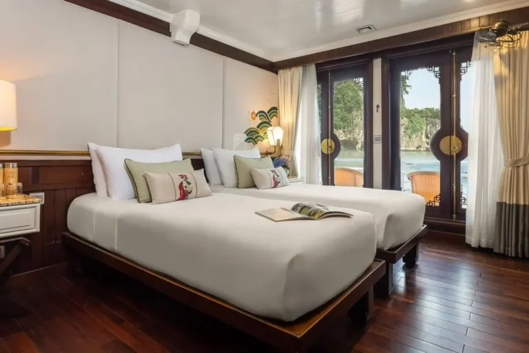 intrepid-travel-vietnam-accom-au-co-cruise-room-deluxe-setup-twin-bed