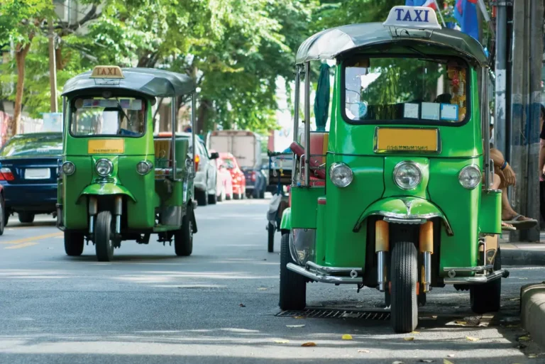 intrepid_travel-thailand_bangkok_green-tuk-tuks