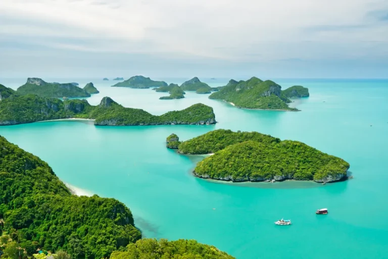 intrepid_travel-thailand_koh-samui_islands_sailing