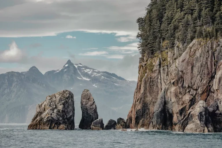 explora-journeys-fly-stay-cruise-a-journey-of-tranquil-waters-ice-blue-horizons